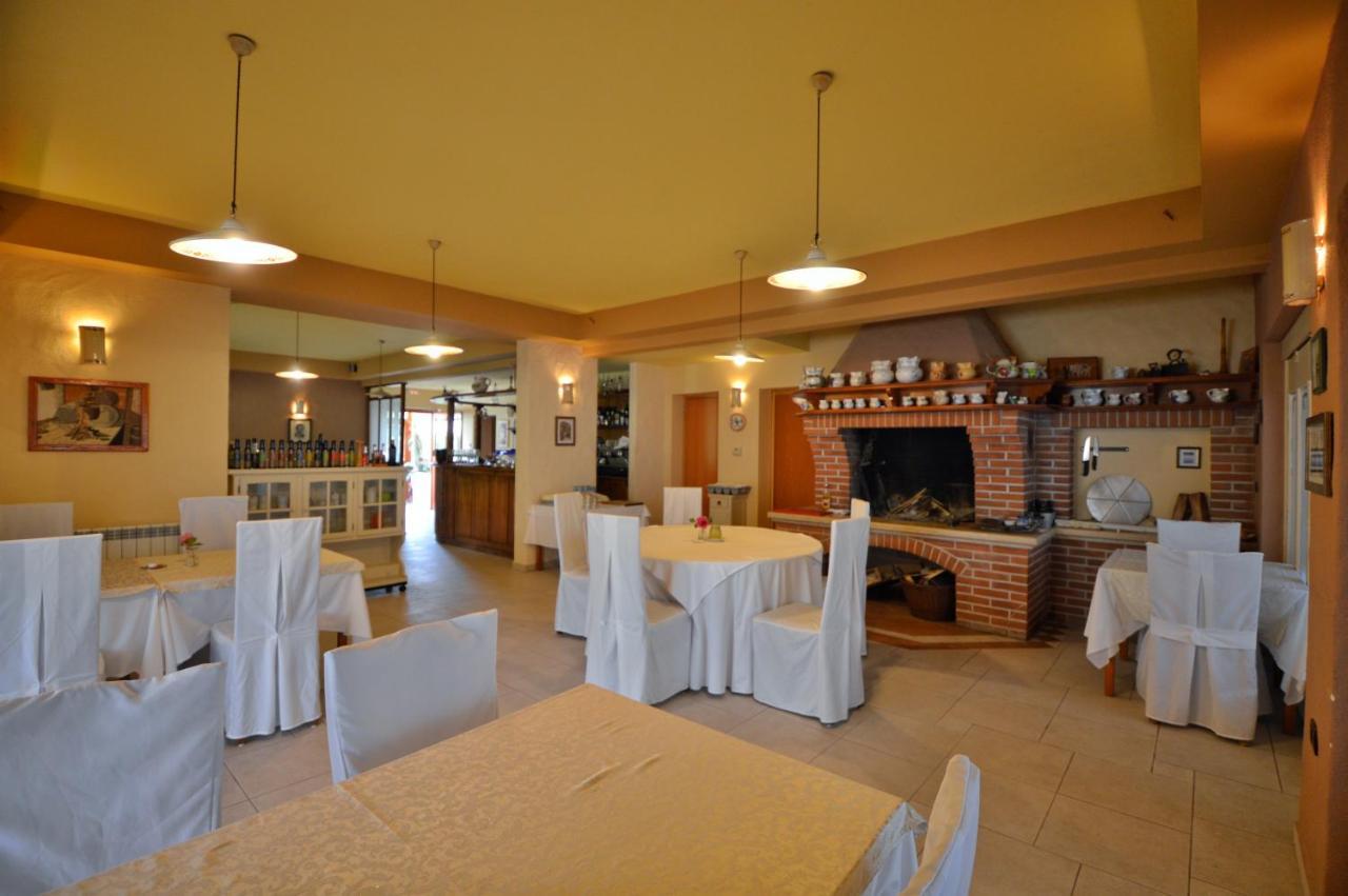 Hotel Tomazici Santalezi Экстерьер фото
